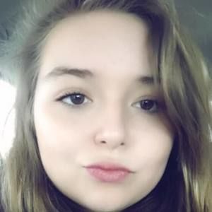 Meet your Posher, Jade